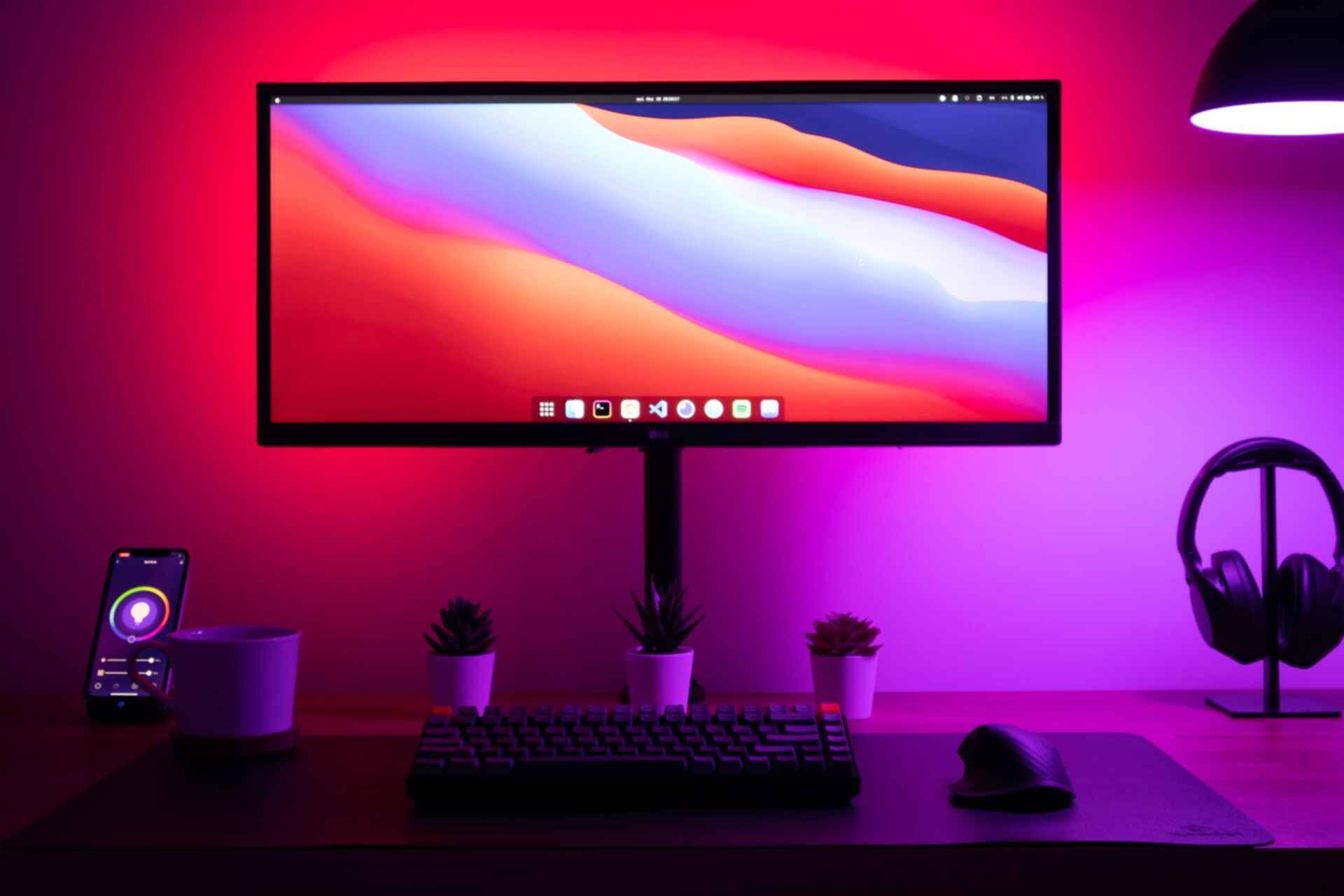 Jenis-jenis layar monitor pada komputer dan laptop